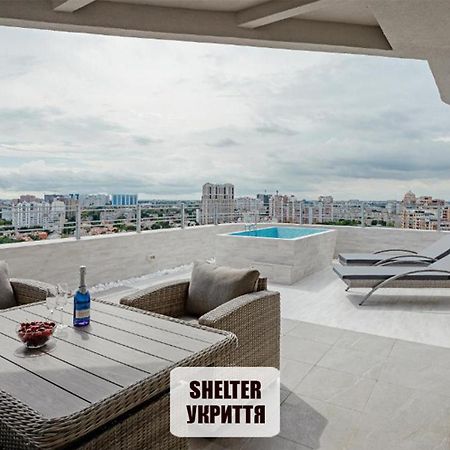 Plaza Arcadia Apartments Odessa Luaran gambar