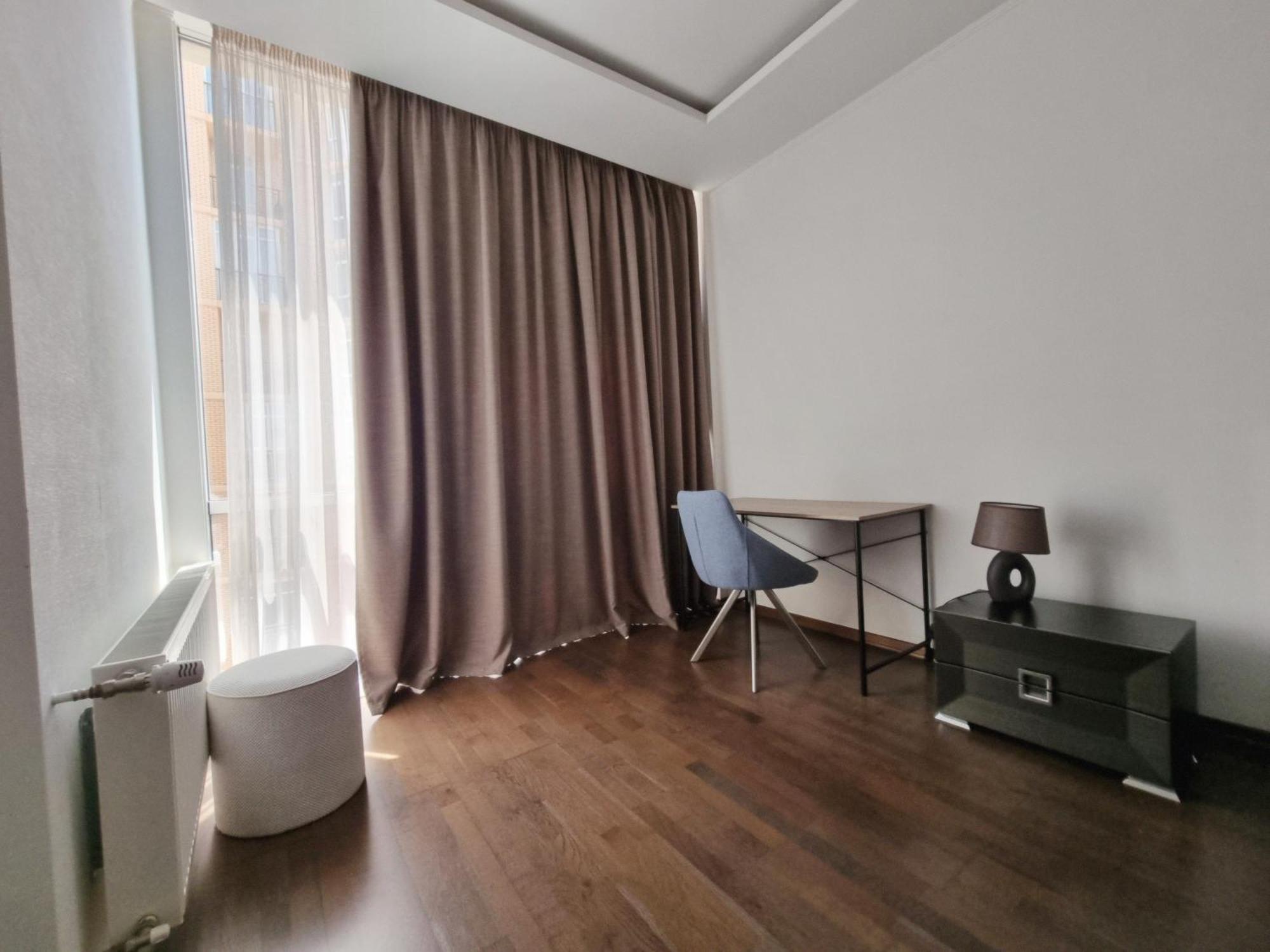 Plaza Arcadia Apartments Odessa Bilik gambar