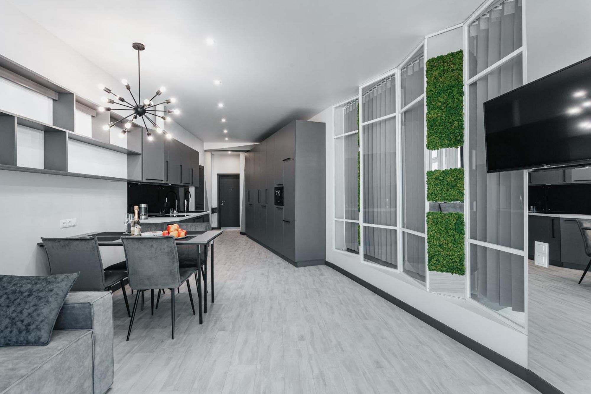 Plaza Arcadia Apartments Odessa Bilik gambar