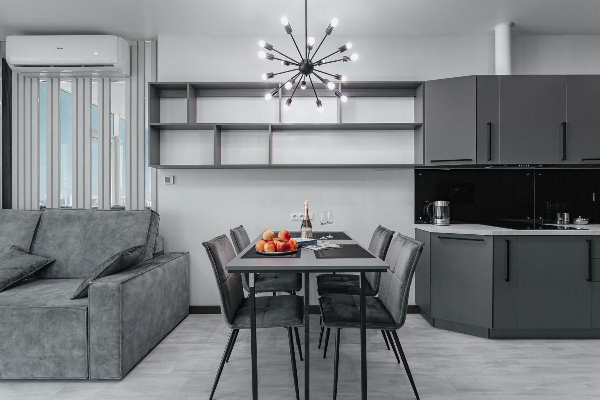 Plaza Arcadia Apartments Odessa Bilik gambar