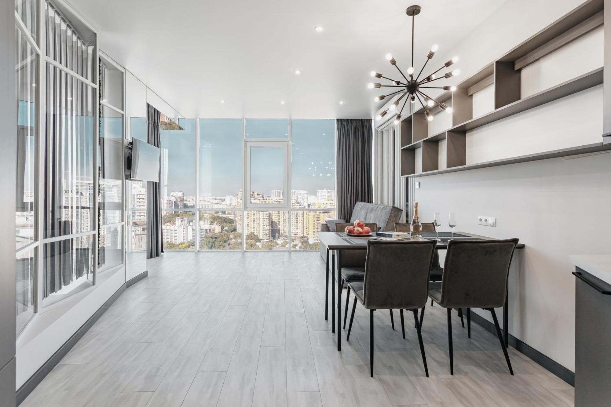 Plaza Arcadia Apartments Odessa Bilik gambar