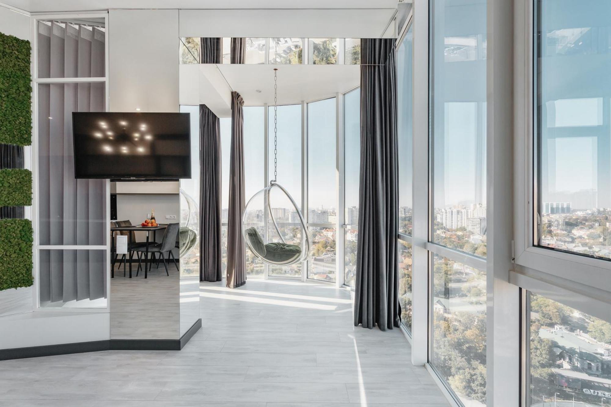 Plaza Arcadia Apartments Odessa Bilik gambar