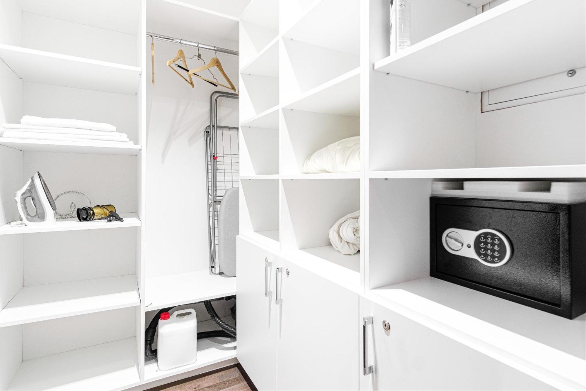 Plaza Arcadia Apartments Odessa Bilik gambar