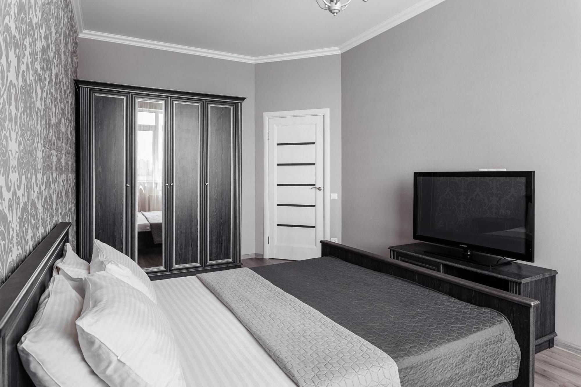 Plaza Arcadia Apartments Odessa Bilik gambar